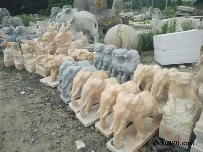 山东石雕厂家专业定制 大门口摆放石雕大象与小象的艺术与实用